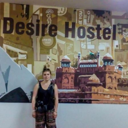 The Desire Hostel New Delhi Eksteriør bilde